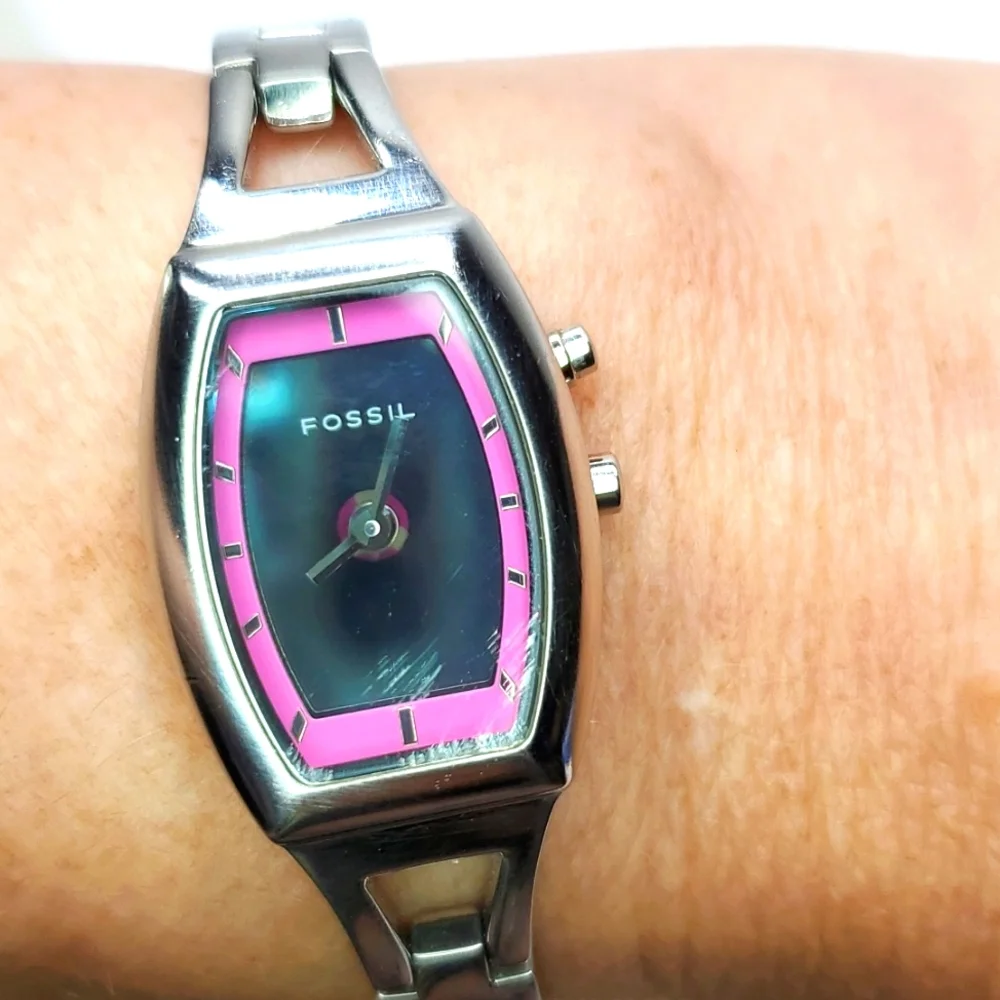 Fossil Big Tic Watch ES9677 Silver Pink Hearts Y2K Vintage